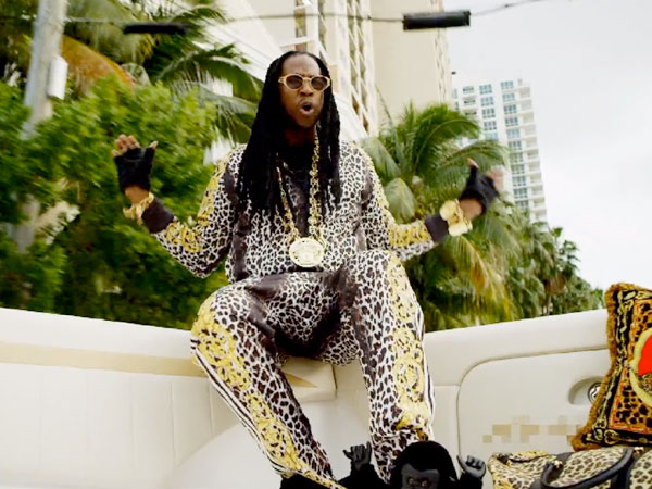 2 Chainz is mad stylish